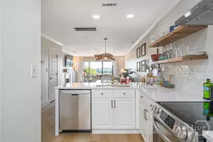 3005 River Dr, Savannah, GA 31404 - Photo 17