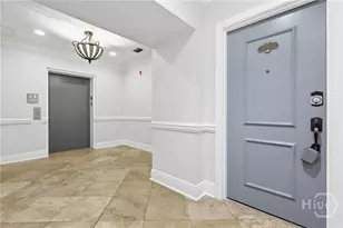 5 Whitaker St, Savannah, GA 31401 - Photo 9