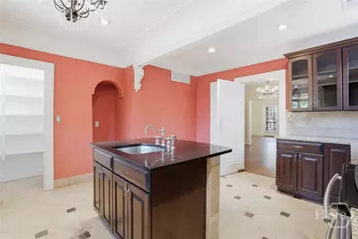 528 E 51st Street, Savannah, GA 31405 - Photo 13