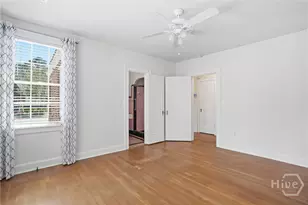 528 E 51st St, Savannah, GA 31405 - Photo 17
