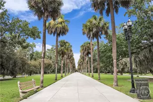 528 E 51st St, Savannah, GA 31405 - Photo 33