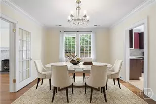 528 E 51st St, Savannah, GA 31405 - Photo 9
