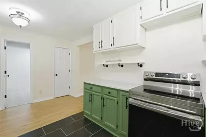 27 Sidney Drive, Savannah, GA 31406 - Photo 13