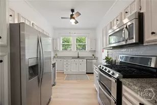 314 E 51st St, Savannah, GA 31405 - Photo 13