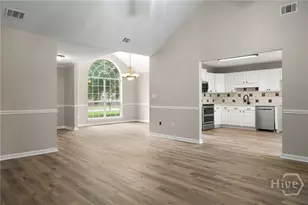 240 Pine View Dr, Bloomingdale, GA 31302 - Photo 15