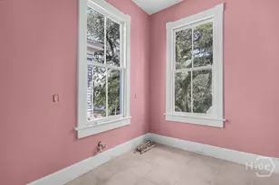 221 W 39th St, Savannah, GA 31401 - Photo 37