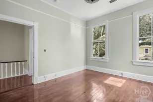 221 W 39th St, Savannah, GA 31401 - Photo 39