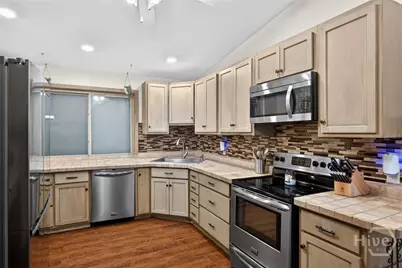 438 Hunt Drive, Savannah, GA 31406 - Photo 13