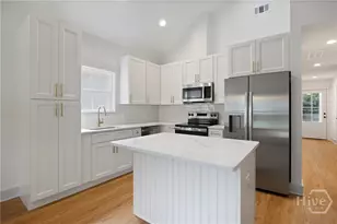 1916 Delaware St, Savannah, GA 31404 - Photo 19
