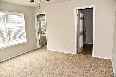 79 Fairgreen Street, Savannah, GA 31407 - Photo 11