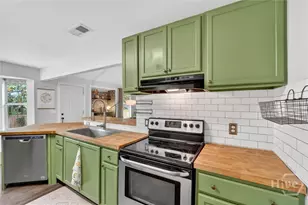 151 Sugar Mill Cir, Savannah, GA 31419 - Photo 11