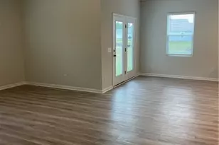 828 Longleaf Dr, Richmond Hill, GA 31324 - Photo 3