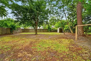 23 E Deerwood Rd, Savannah, GA 31410 - Photo 29