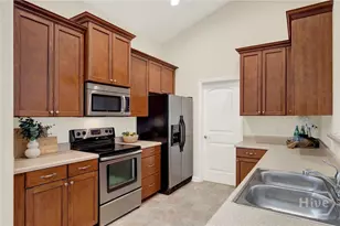 20 Wesleyan Dr, Savannah, GA 31419 - Photo 5