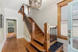 657 E Henry St, Savannah, GA 31401 - Photo 7