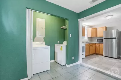 2009 E 57th Street, Savannah, GA 31404 - Photo 13