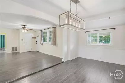 202 Inglewood Drive, Savannah, GA 31406 - Photo 19