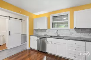 202 Inglewood Dr, Savannah, GA 31406 - Photo 27