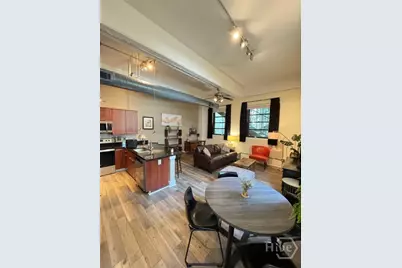 528 Selma Street #B, Savannah, GA 31401 - Photo 9