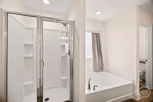 408 Fairview Cir, Hinesville, GA 31313 - Photo 27