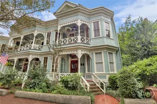 217 E Bolton St, Savannah, GA 31401 - Photo 3