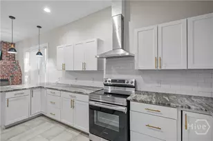 1309 E 33rd St, Savannah, GA 31404 - Photo 11