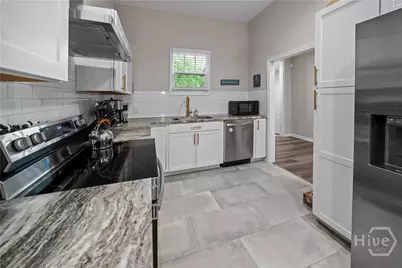 1309 E 33rd Street, Savannah, GA 31404 - Photo 7