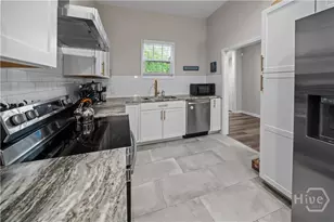 1309 E 33rd St, Savannah, GA 31404 - Photo 7