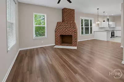 1309 E 33rd Street, Savannah, GA 31404 - Photo 3