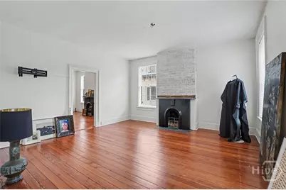 10 W Liberty Street, Savannah, GA 31401 - Photo 25