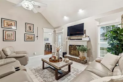 233 Belle Grove Circle, Richmond Hill, GA 31324 - Photo 5