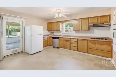 11 Keystone Drive, Savannah, GA 31406 - Photo 15