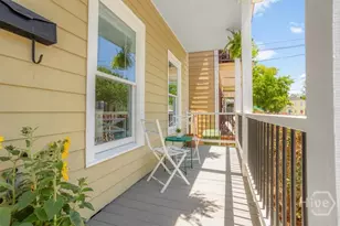 306 E 33rd St, Savannah, GA 31401 - Photo 3