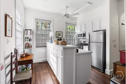 140 Habersham Street, Savannah, GA 31401 - Photo 11