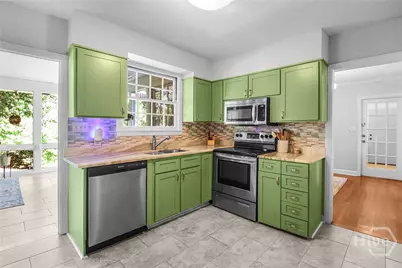 712 Columbus Drive, Savannah, GA 31405 - Photo 17