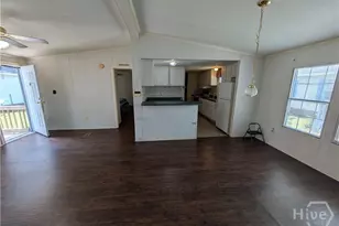 205 Rushing St, Richmond Hill, GA 31324 - Photo 5