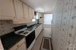 205 Rushing St, Richmond Hill, GA 31324 - Photo 7