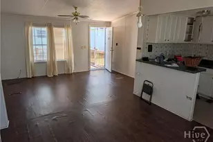 205 Rushing St, Richmond Hill, GA 31324 - Photo 5