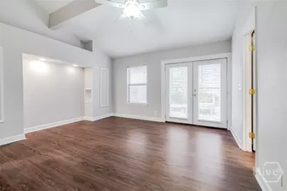122 A Smith Avenue, Savannah, GA 31408 - Photo 13