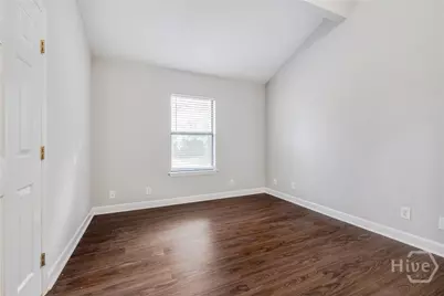 122 A Smith Avenue, Savannah, GA 31408 - Photo 17