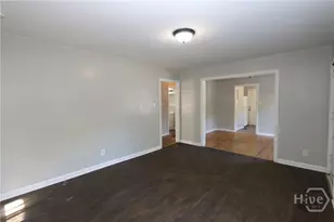 2309 Lorraine Dr, Savannah, GA 31404 - Photo 9