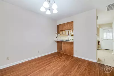 122 B, C Smith Avenue, Savannah, GA 31408 - Photo 29