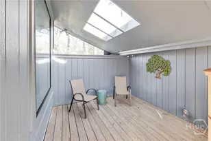 122 B C Smith Ave, Savannah, GA 31408 - Photo 5
