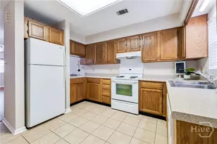 122 B C Smith Ave, Savannah, GA 31408 - Photo 31