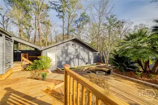 122 B C Smith Ave, Savannah, GA 31408 - Photo 3