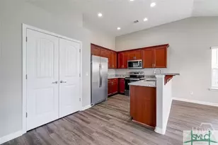 183 Lakepointe Dr, Port Wentworth, GA 31407 - Photo 5