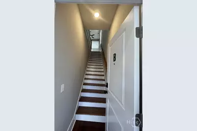 213 W 39 Street #B, Savannah, GA 31401 - Photo 9