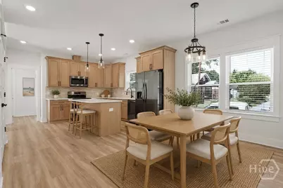1005 E 35th Street, Savannah, GA 31401 - Photo 9