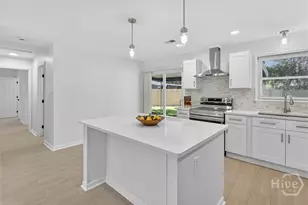102 Burbank, Savannah, GA 31419 - Photo 17