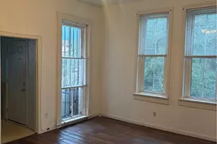 219 E Taylor St, Savannah, GA 31401 - Photo 9